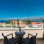 Rilovic, And Sea View Apartman Cavtat