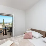 Rilovic, And Sea View Apartman Cavtat