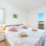 Apartman Rilovic, And Sea View Cavtat
