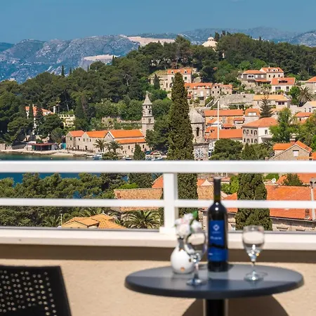 Rilovic, And Sea View Appartement