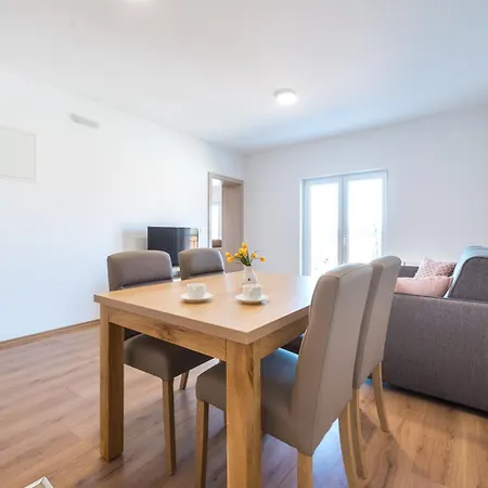 Rilović Apartament *