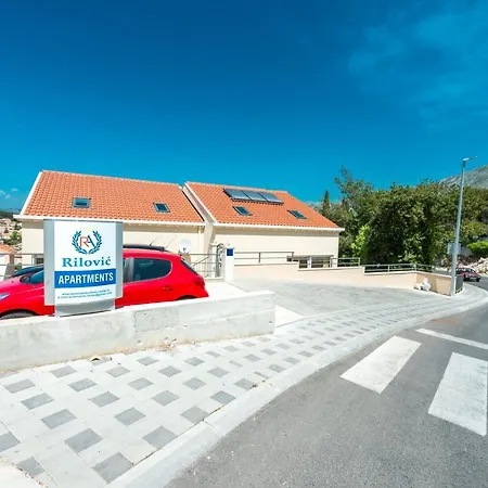 Rilovic, And Sea View Apartment