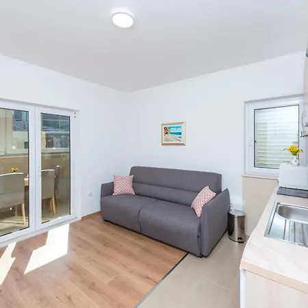 Apartment Rilovic, And Sea View Cavtat