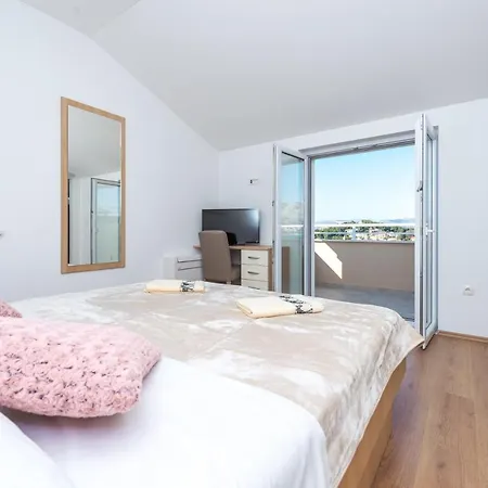 Apartment Rilovic, And Sea View Cavtat