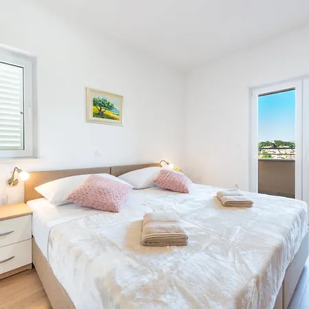 Apartment Rilovic, And Sea View Cavtat