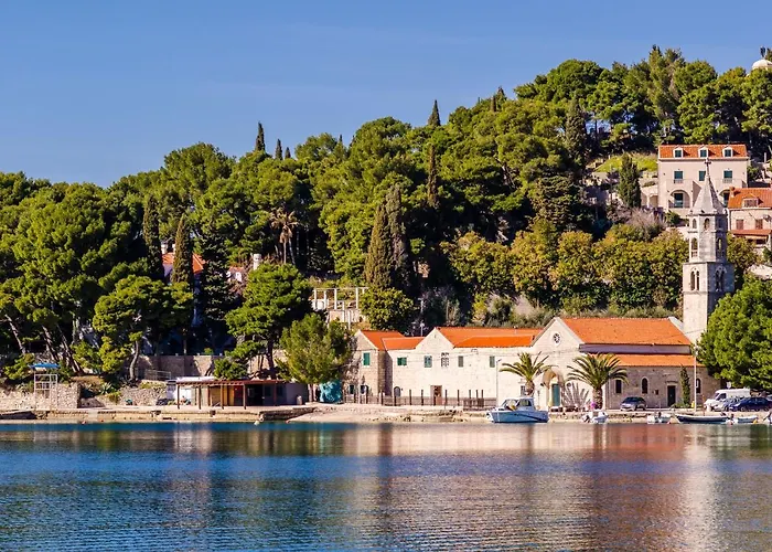 Daire Rilovic, And Sea View *