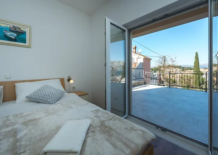 Rilovic, And Sea View Daire